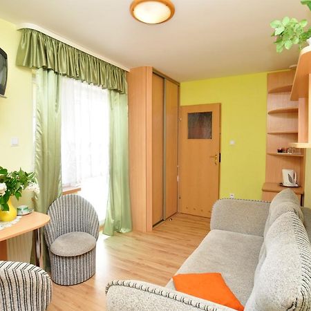 Blekit Appartement Darlowko Buitenkant foto