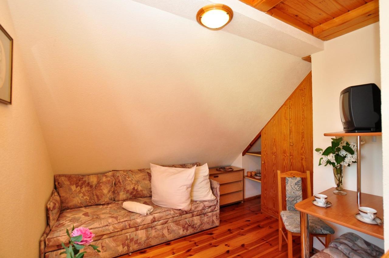 Blekit Appartement Darlowko Buitenkant foto
