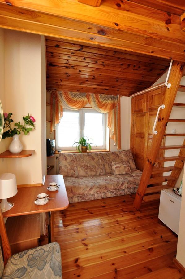 Blekit Appartement Darlowko Buitenkant foto