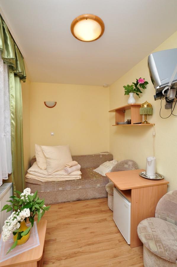 Blekit Appartement Darlowko Buitenkant foto